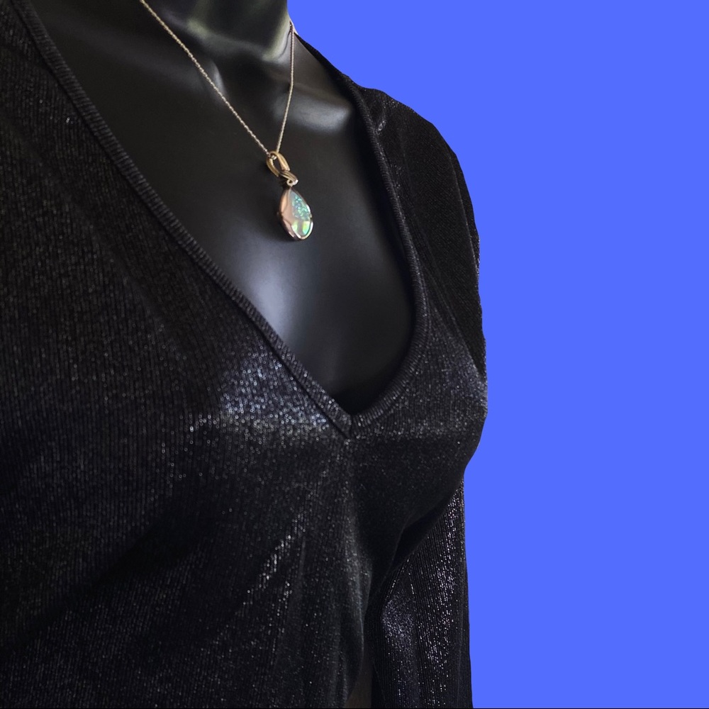 BRAND NEW WRAP TIE LONGSLEEVE CROP TOP